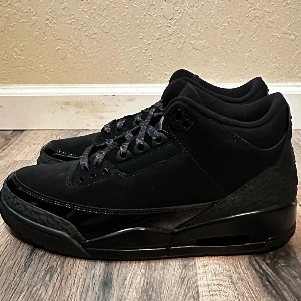 New With Box Jordan 3 “Black Cat” 2025 Men’s Size 9.5 Women’s Size 11